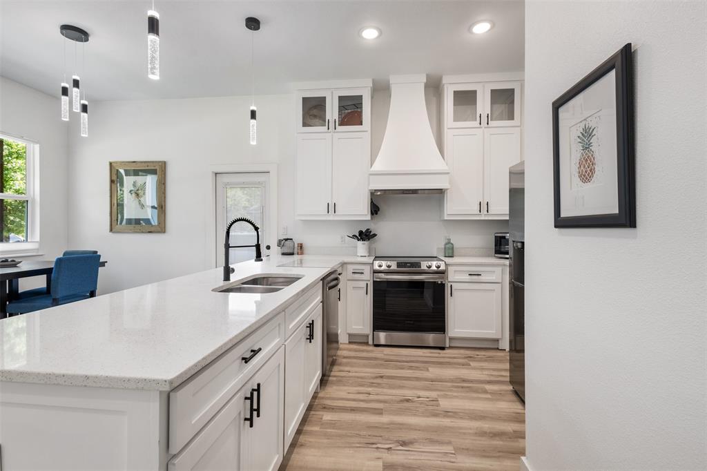 Del Mar Sub - Residential