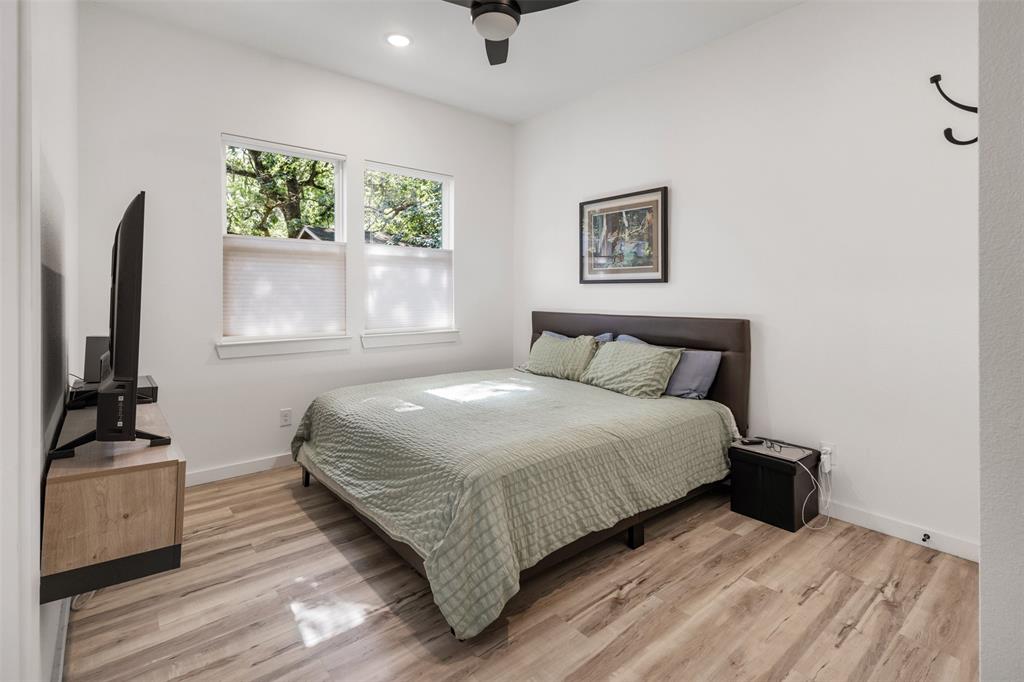 Del Mar Sub - Residential