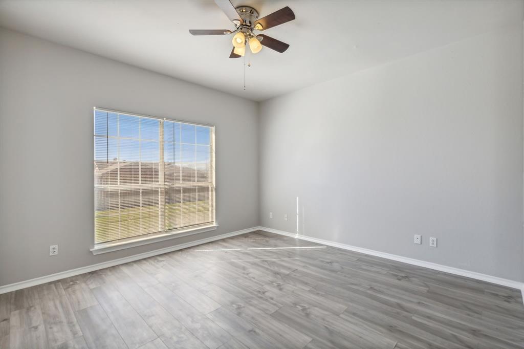 - - Residential Lease