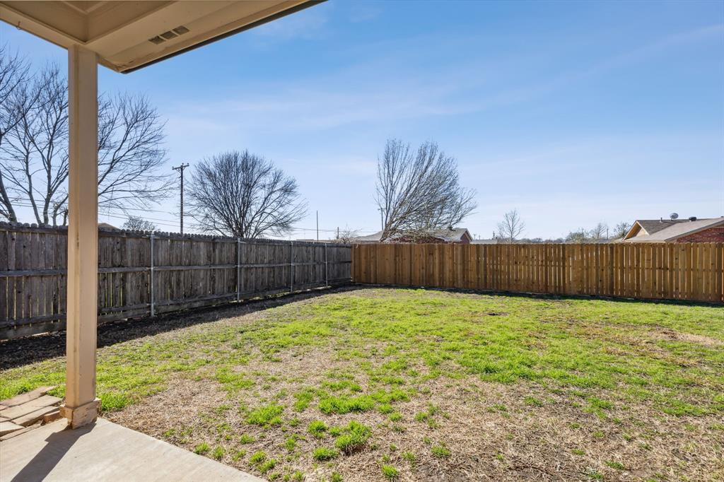 - - Residential Lease