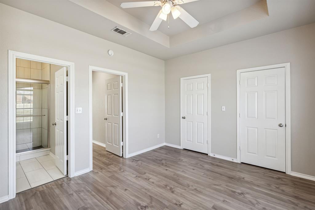 - - Residential Lease