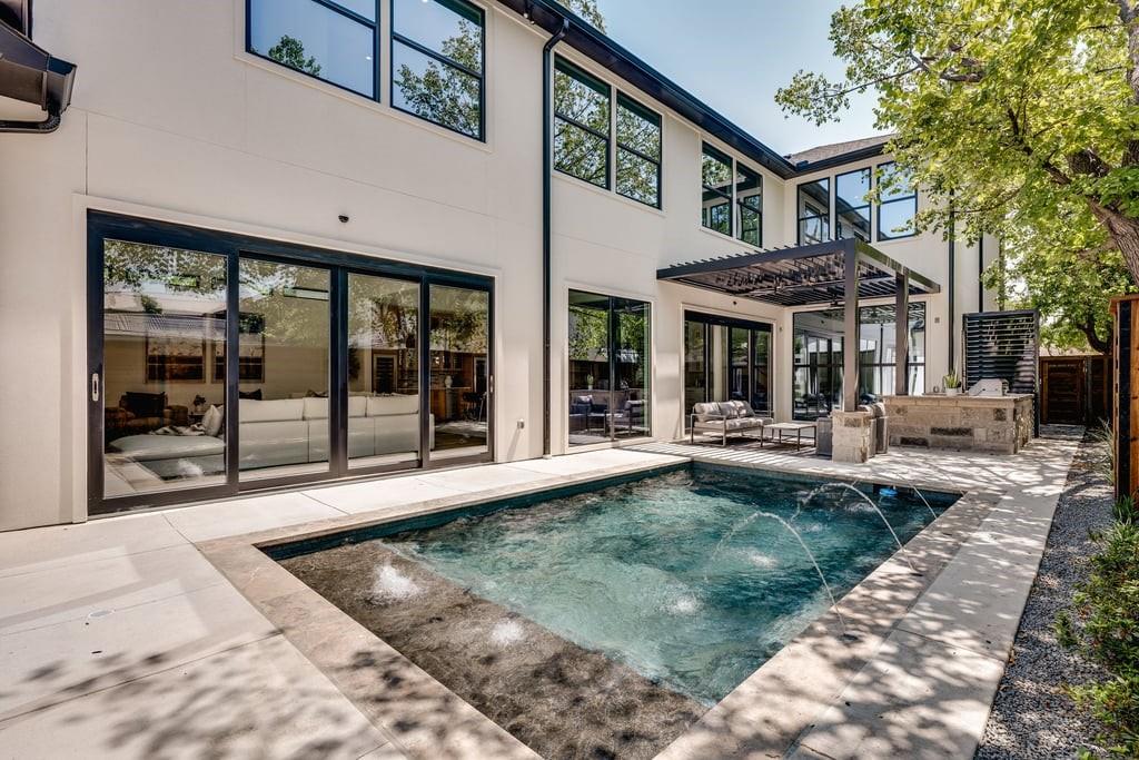 Linwood Place - Residential
