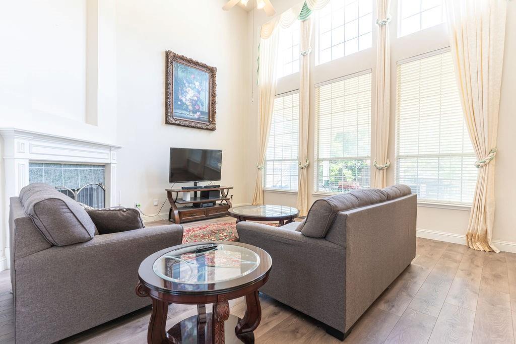 Legend Crest Ph IV - Residential