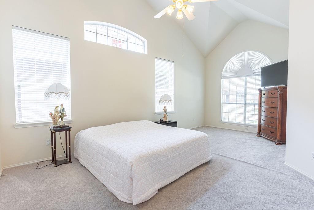 Legend Crest Ph IV - Residential