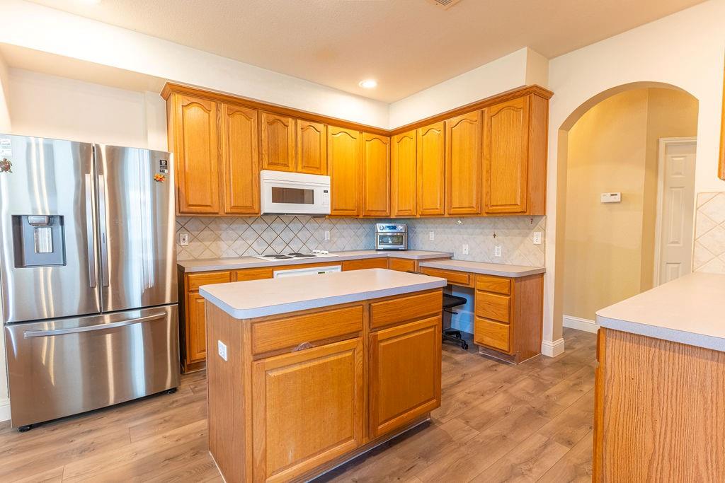 Legend Crest Ph IV - Residential
