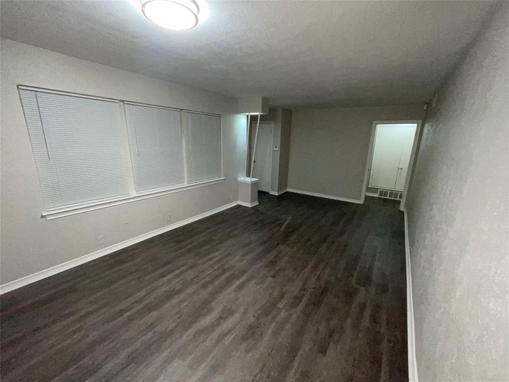 Richardson Heights 01 - Residential Lease