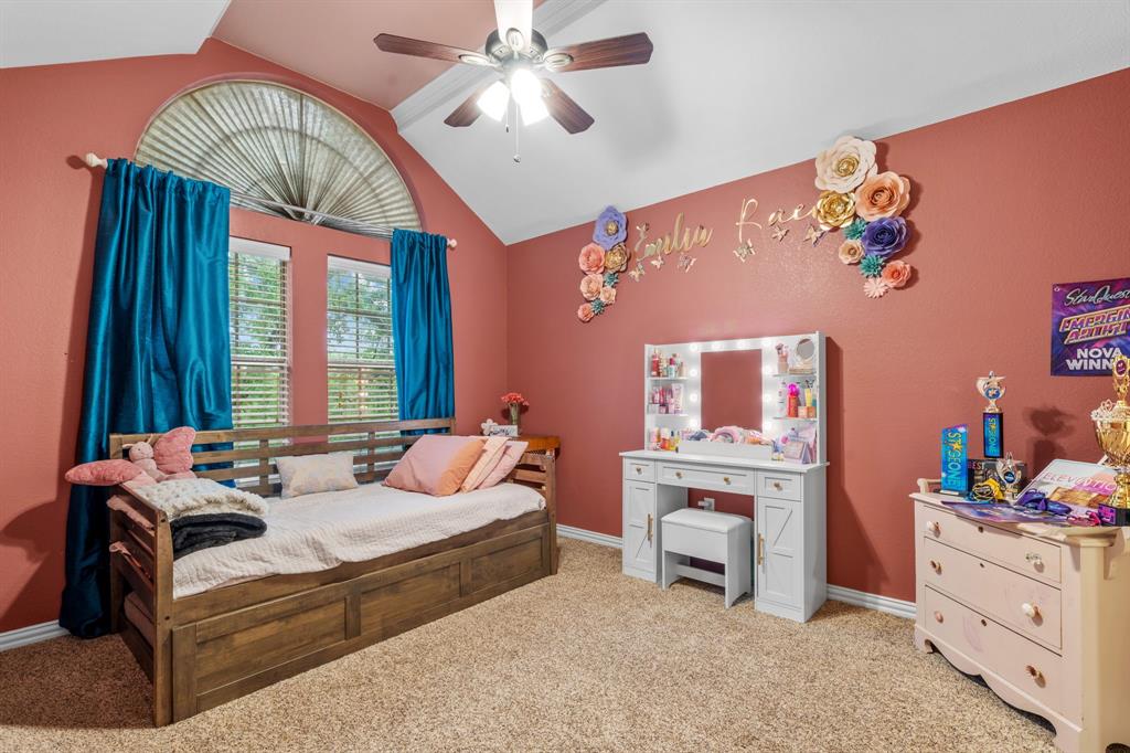 Shadow Wood Estates - Residential