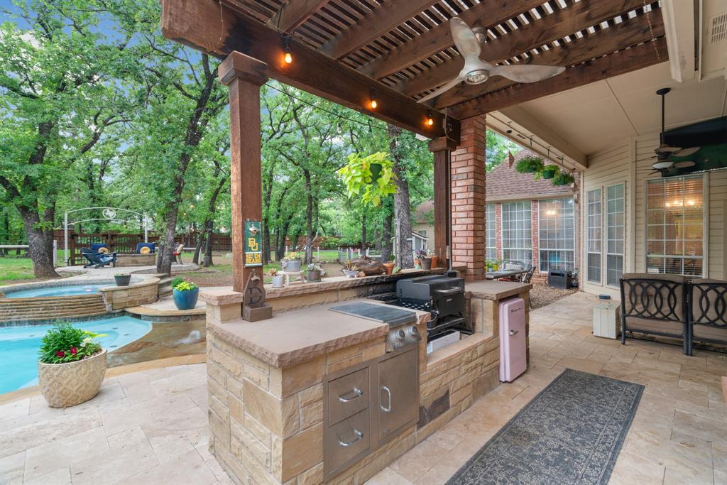 Shadow Wood Estates - Residential