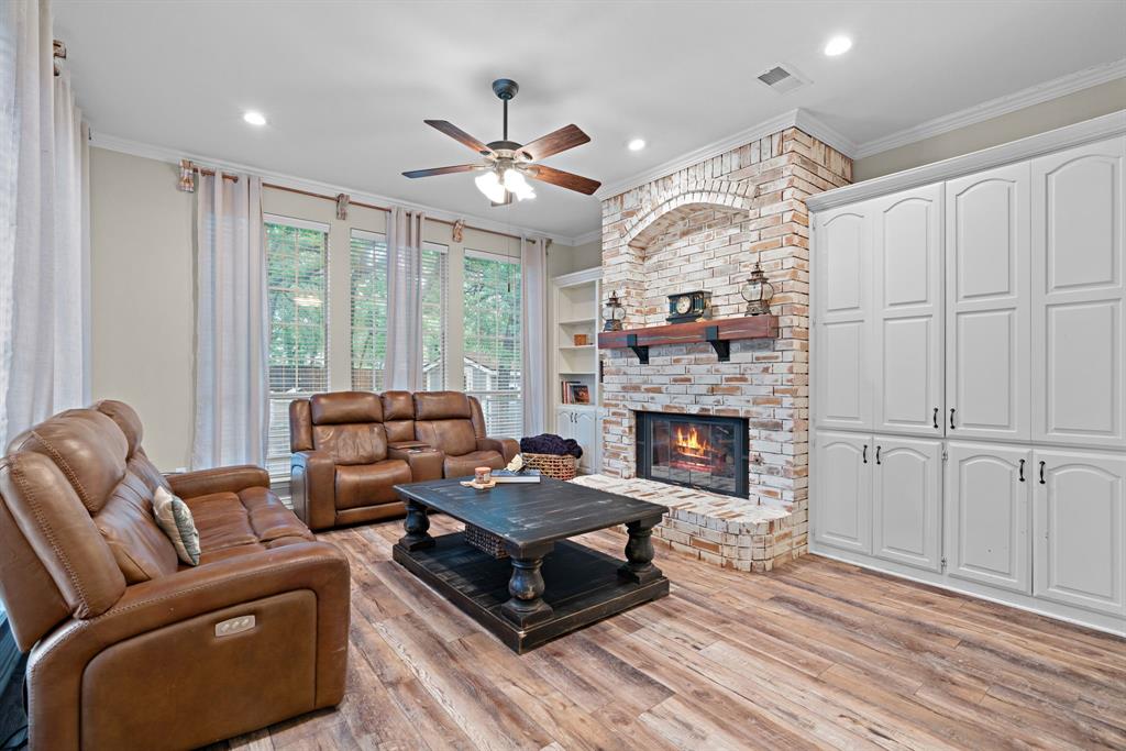 Shadow Wood Estates - Residential
