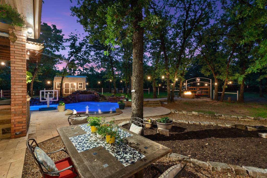 Shadow Wood Estates - Residential