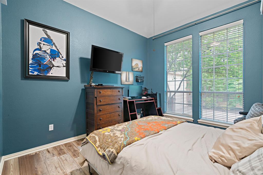 Shadow Wood Estates - Residential