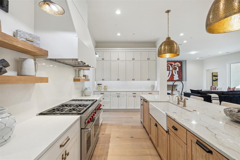 Stony Brook - Residential