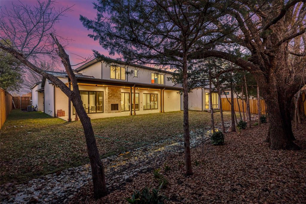 Stony Brook - Residential