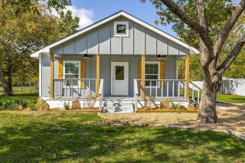 Welcome to this charming remodeled home with 3 bedrooms and 2 bathrooms on a spacious half-acre lot. This residence boasts new appliances and flooring, blending modern convenience with classic charm. Enjoy the fresh paint, landscaped surroundings, and allure of covered front and back porches in this inviting abode. This conveniently located home offers easy access to anywhere in the community, thanks to its proximity to major freeways, ensuring a seamless and efficient travel experience.