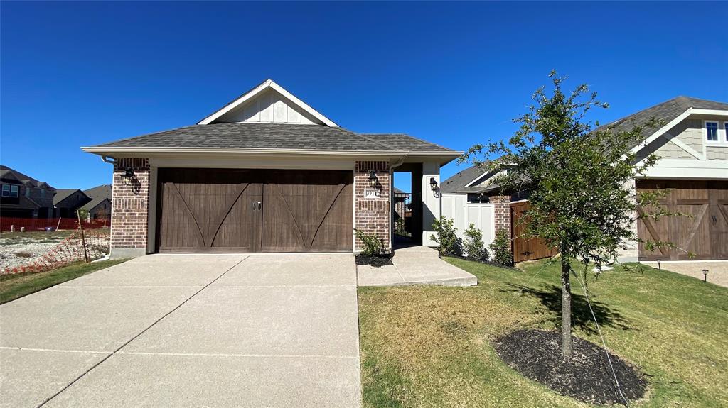 1ST MONTH FREE - IF LEASE SIGNED ON OR BEFORE JAN 31 2024. Welcome Home to this brand new, 2023 build, 3 bed and 2 bath with open concept kitchen & living space. Energy efficient, smart home, thermostat controlled by bluetooth. Home features a spacious living room, breakfast nook, ample storage in kitchen, granite countertops & an eat in bar. 2 car garage, courtyard landscaping. SS appliances with 5 burner gas range. Located in the top-rated Melissa ISD, Enclave Meadow Run is great place to call home. Experience the charm of small-town living without sacrificing accessibility. Easily accessible to US-75 and TX-121, you'll have convenient access to excellent retail and entertainment options. HEB expected in 2025, Kroger expected late 2024. Tenant is responsible for utilities and interior yard maintenance. Refrigerator, W & D included. HOA included in rent, manages front exterior maintenance. Amenities Include: Clubhouse, Pool, Playground, Park, Walking Trails, Picnic Pavilion.