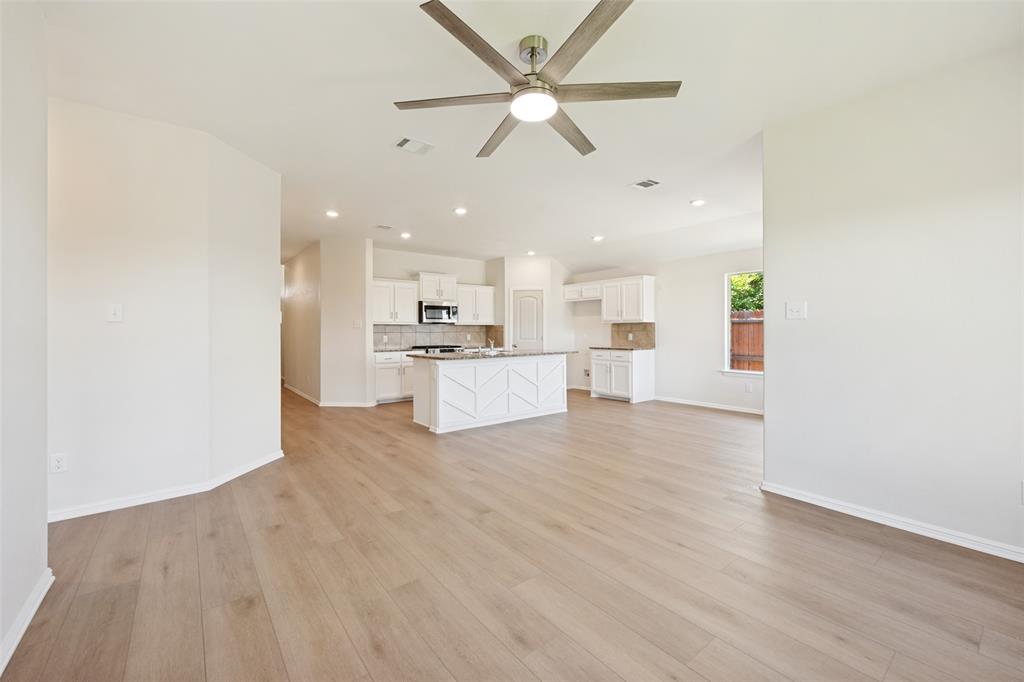 Crescent Spgs Ranch Ph 4 - Residential