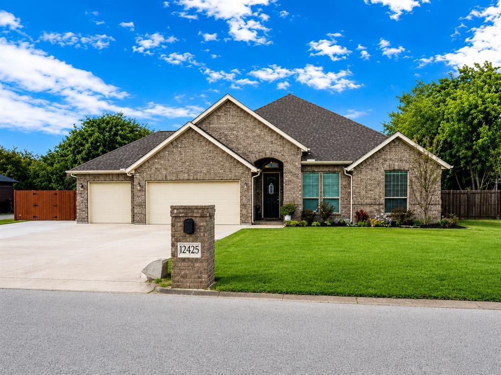 Discover the perfect blend of quite, comfort and freedom in this beautiful 3-bedroom, 2-bath home with a spacious 3-car garage, ideally located outside the city limits in the highly sought-after Aledo ISD. Situated in Pyramid Acres with no restrictions, this property offers incredible flexibility for your lifestyle.
Step inside to find a large, inviting kitchen featuring an island and granite countertops—perfect for entertaining or everyday living. A dedicated office provides the ideal space for working from home or managing daily tasks. The home also boasts a generously sized primary retreat, offering a private escape to relax and unwind.  This property is a rare opportunity to enjoy peaceful living without sacrificing convenience. Don’t miss your chance to make it yours! SEEKING SERIOUS BUYER'S WITH A FULL APPROVAL!