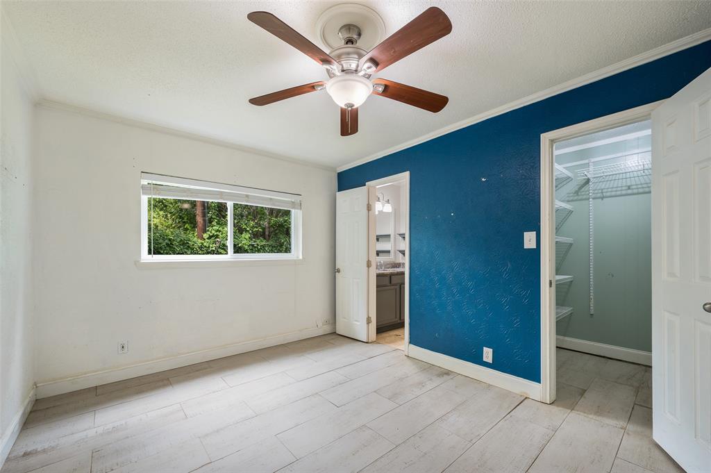 Twin Cove Estate - Residential