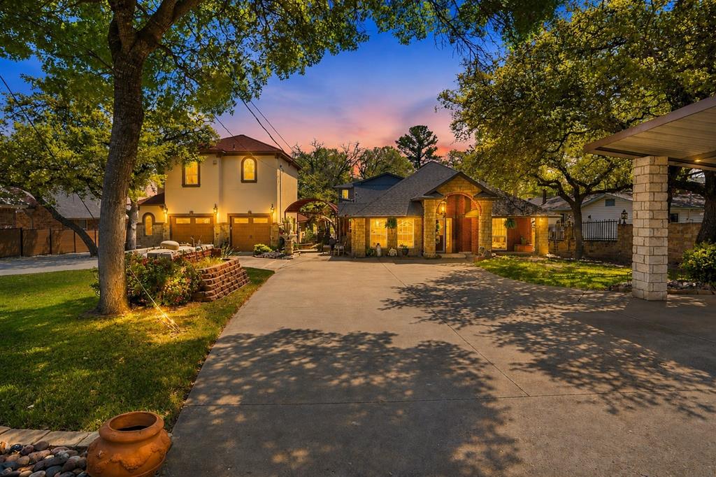 Lake Weatherford - Residential