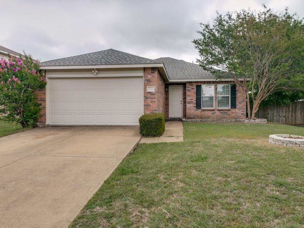 Very fresh and attractive home, well maintained, in a great location in Burleson. Entire interior just repainted in a lovely neutral.  Eat in Kitchen with breakfast bar is open to comfortable living room and den. Tons of cabinets and storage throughout. Spacious primary is en suite, and two secondary bedrooms share another full bath. Pleasant backyard with patio for your weekend entertaining. This home is move in ready!