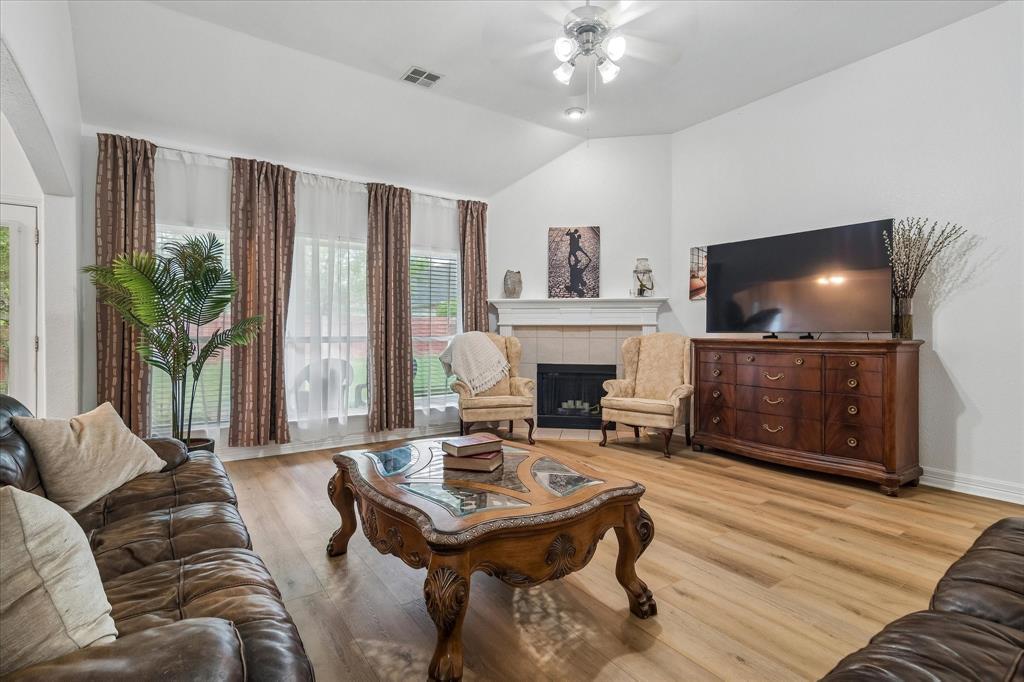 Winsor Meadows At Westridge Ph 1 - Residential