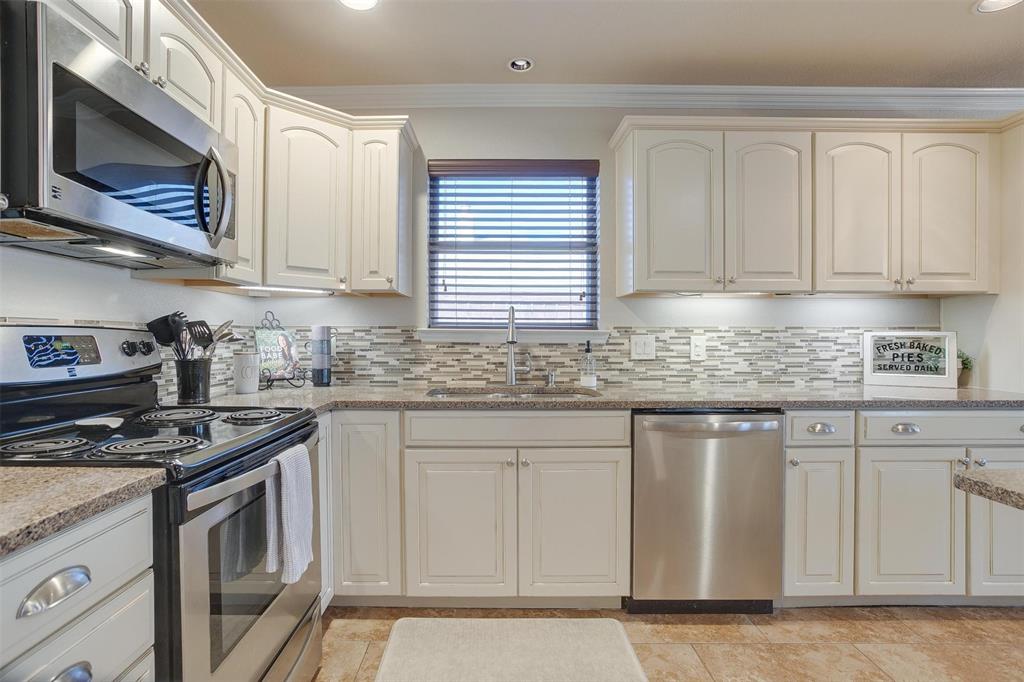 Briarwood IV - Residential