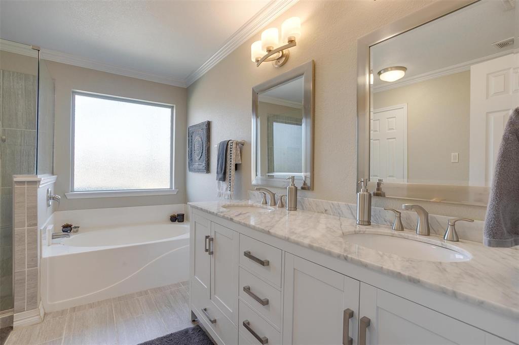 Briarwood IV - Residential
