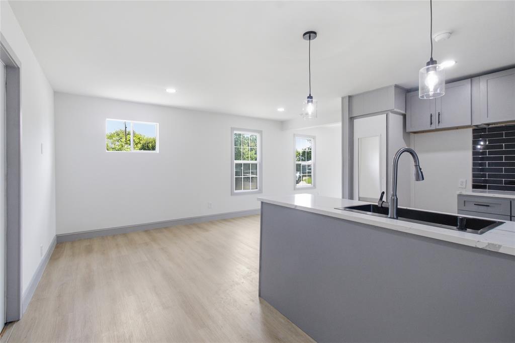Ellington Park - Residential