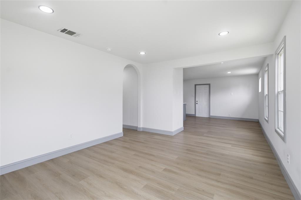 Ellington Park - Residential
