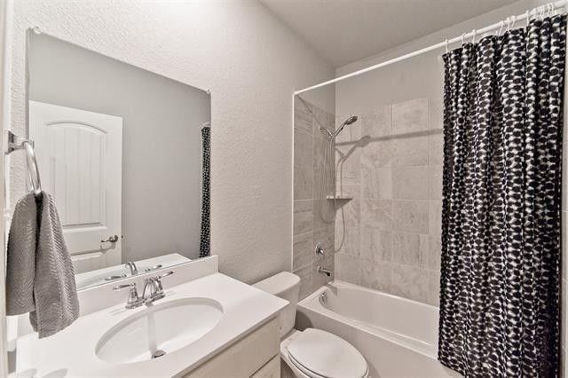 Fossil Creek At Westridge Ph 4 - Residential Lease