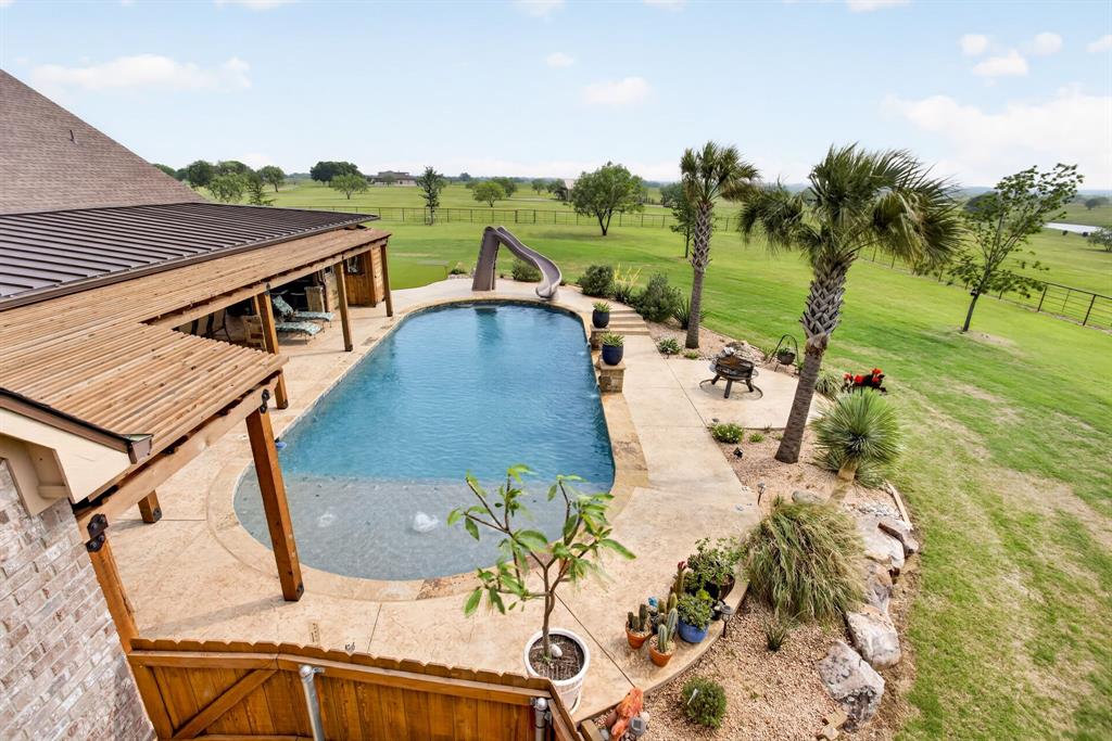 A Garza - Residential