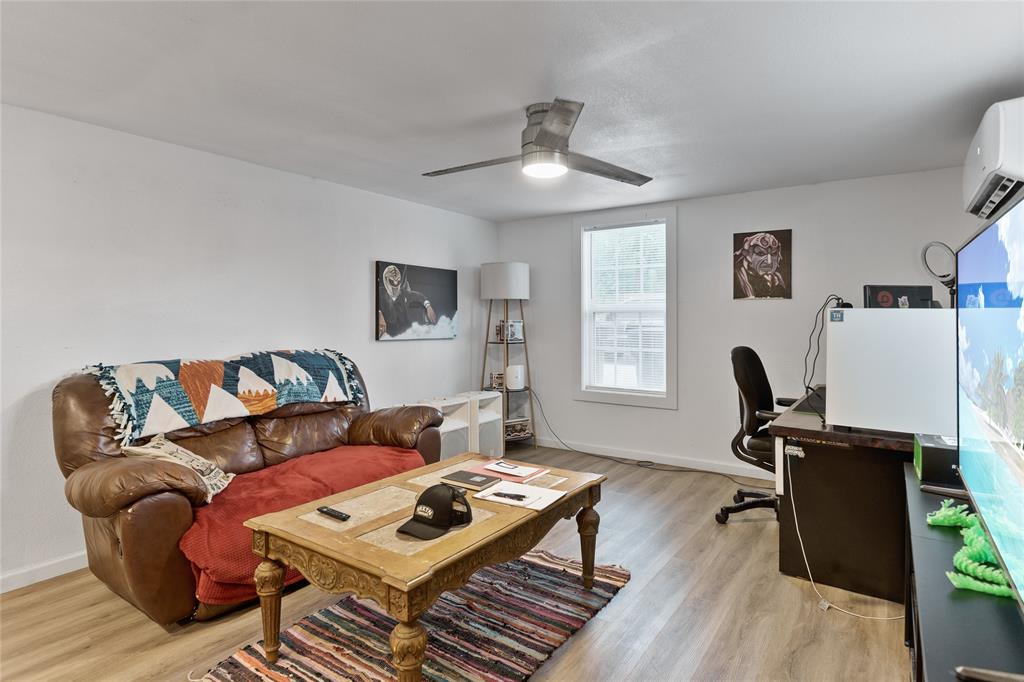 Ledbetter Horton & Hall - Residential Income