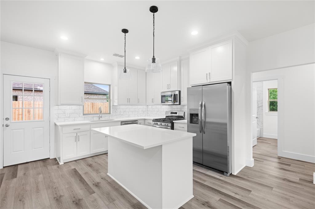BANKS LACKEY STREET - Residential