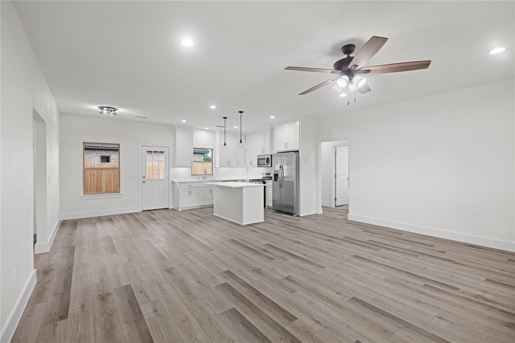 BANKS LACKEY STREET - Residential