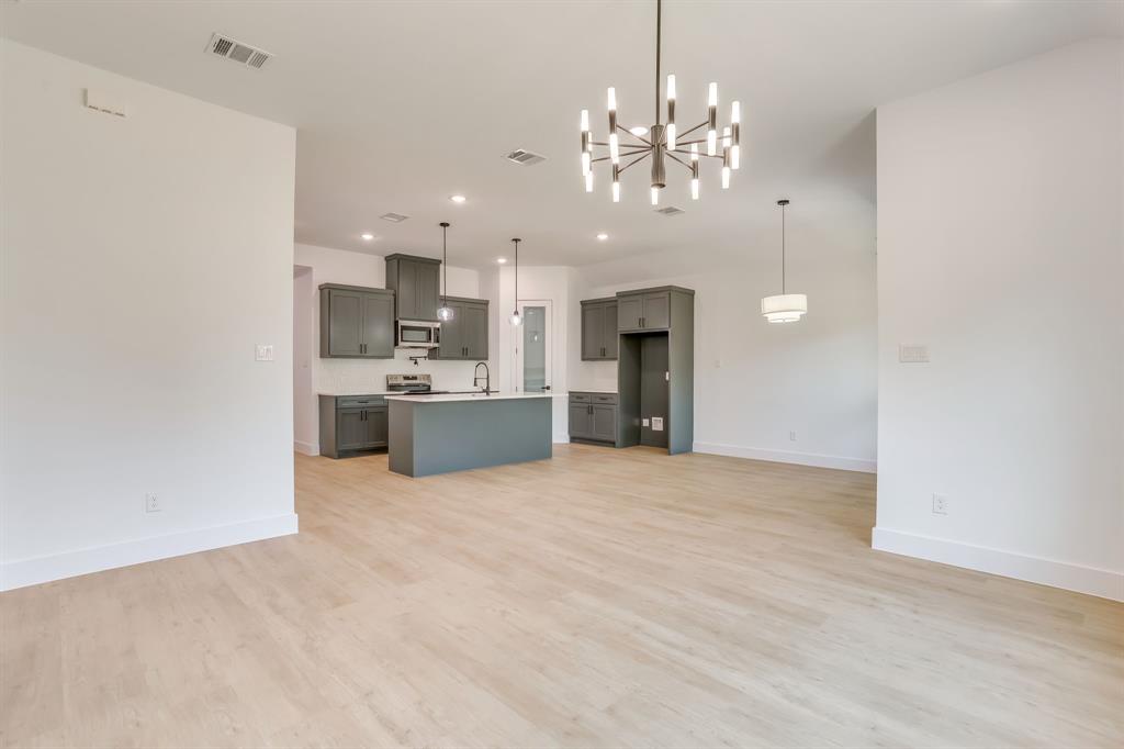 Chamberlain Arlington Heights 2nd - Residential