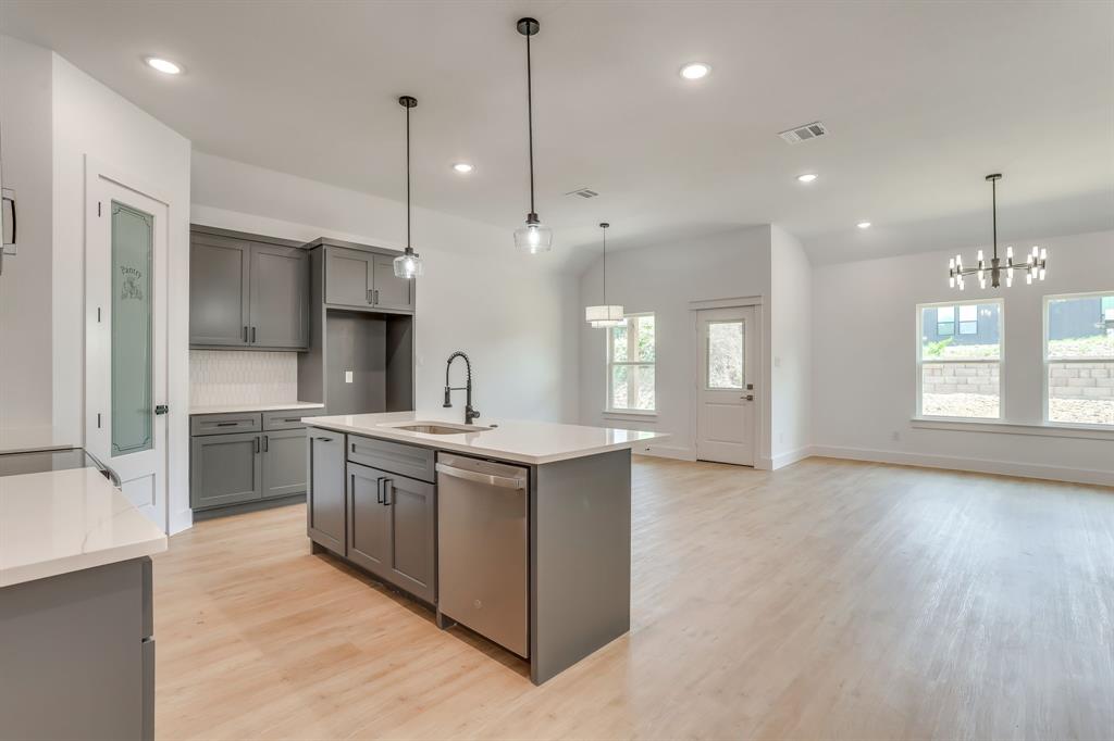 Chamberlain Arlington Heights 2nd - Residential