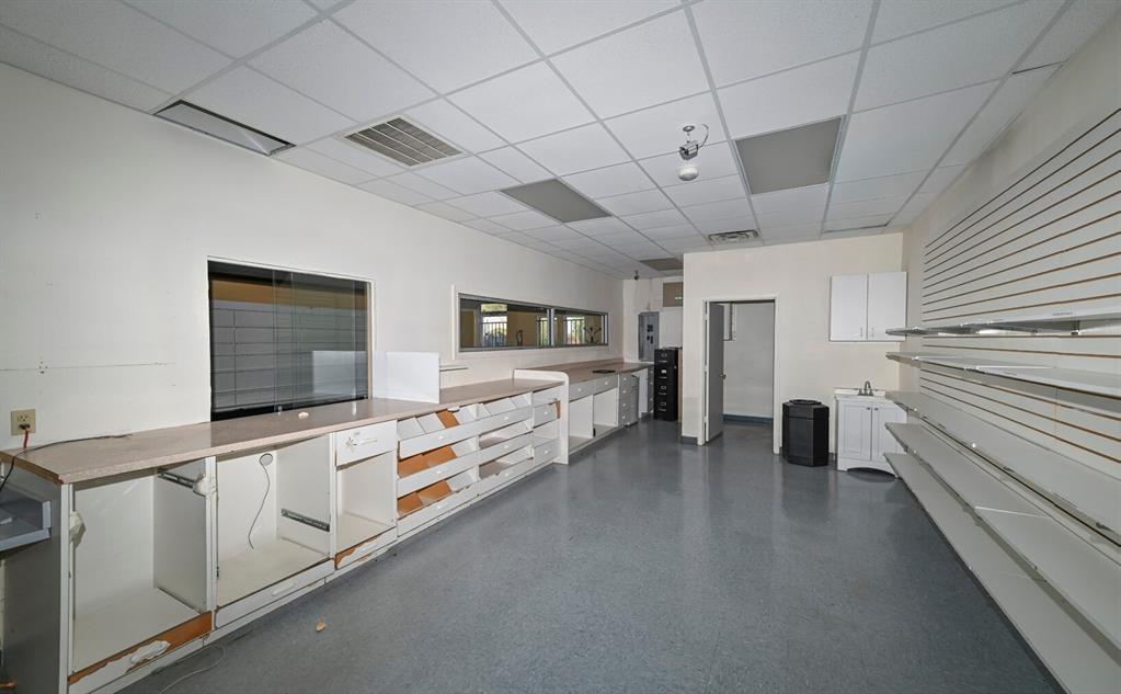 North Zang Dev - Commercial Sale