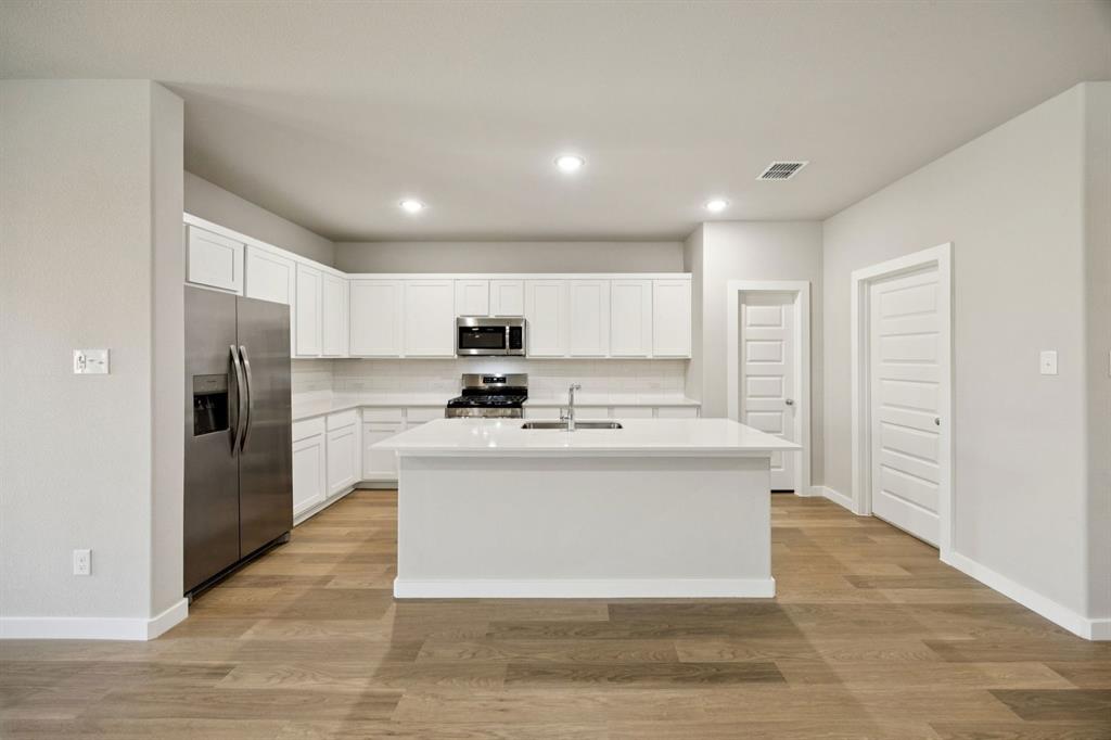 Elevon - Residential