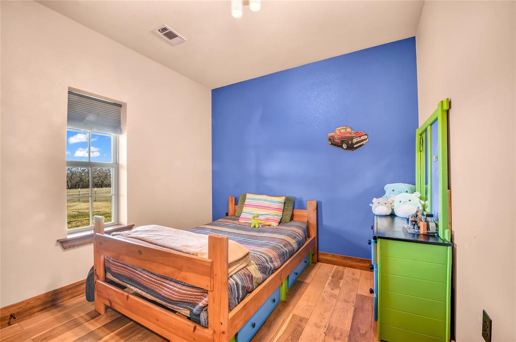Paradise Oaks - Residential