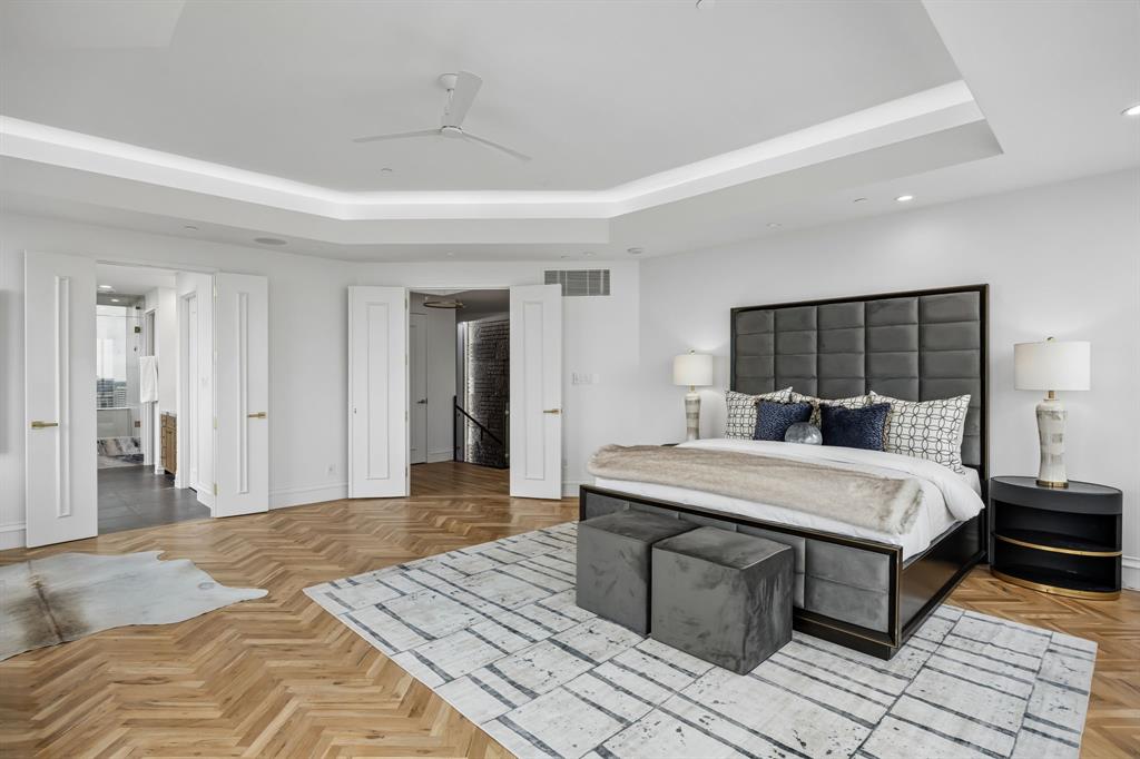 Centrum Condo - Residential