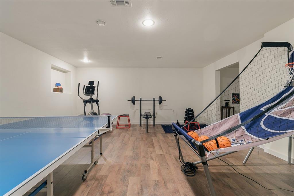 Sadler H - Residential