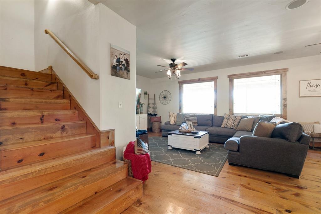 Sadler H - Residential