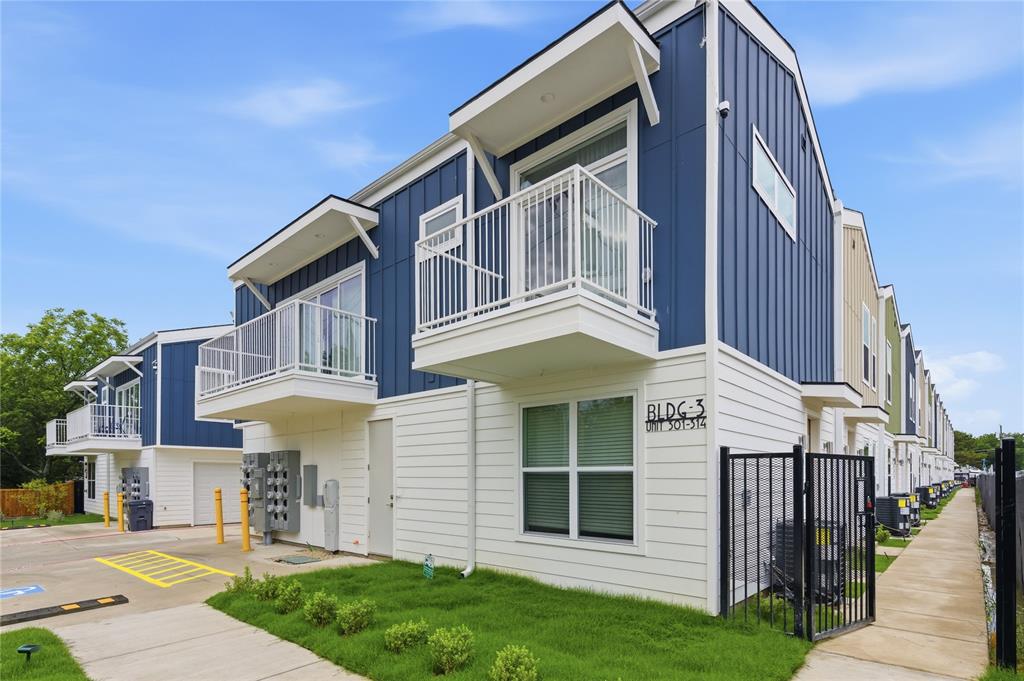 Acreage Estates 2 - Residential