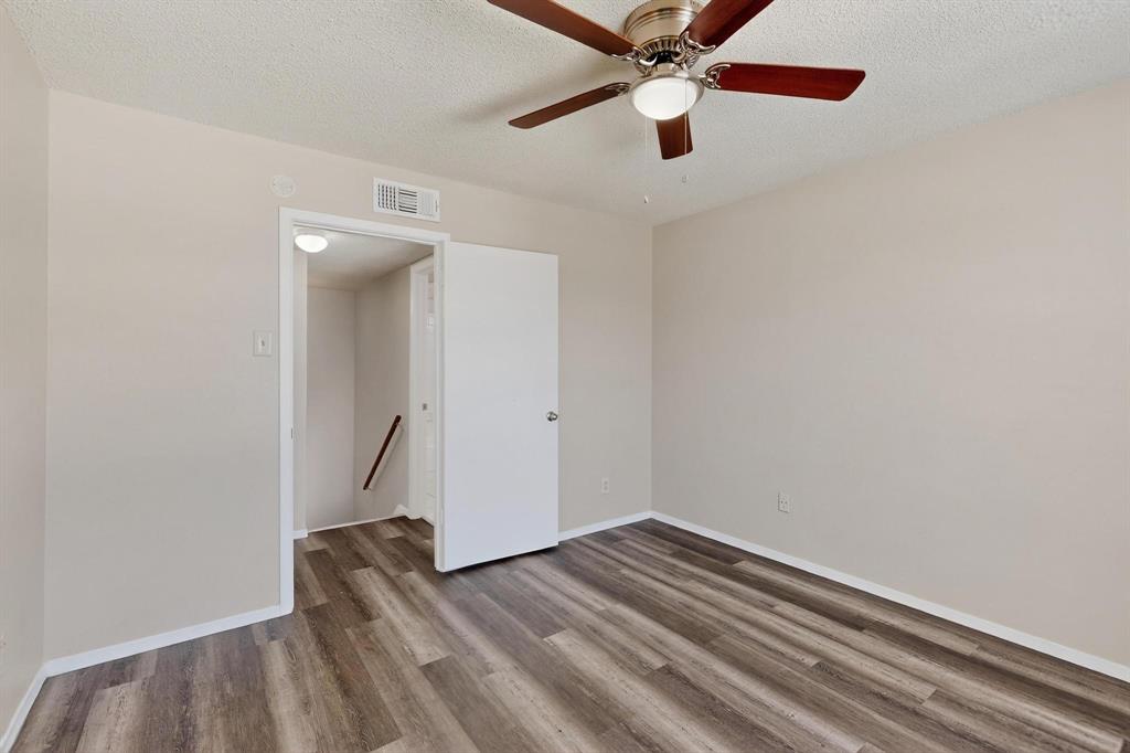 Springtree Crossing Condos - Residential