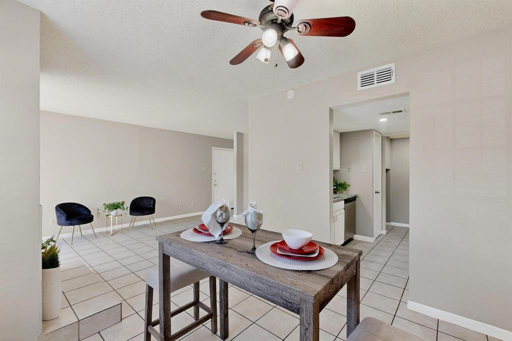 Springtree Crossing Condos - Residential