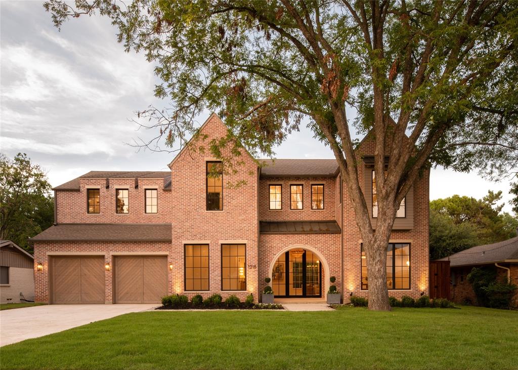 Caldwell Residential is proud to present its newest house for sale in the Reservation neighborhood of Richardson, TX. This beautiful brick home is a timeless classic, featuring clean lines and an elegant design. The interior is adorned with thoughtfully curated designer finishes, providing a luxurious and cohesive aesthetic throughout the home. With 5 spacious bedrooms, game room & a dedicated office, this house offers ample space for both family living and professional needs. The primary bedroom is a serene retreat, offering stunning views of the creek and an added touch of luxury with a built-in coffee bar. The heart of the home is the kitchen, seamlessly connected to the family room. This space is designed to be the perfect gathering spot, featuring a huge wall of windows that flood the area with natural light and offer breathtaking views of the backyard and creek. This home perfectly blends classic charm with modern amenities, creating a comfortable and stylish living environment.