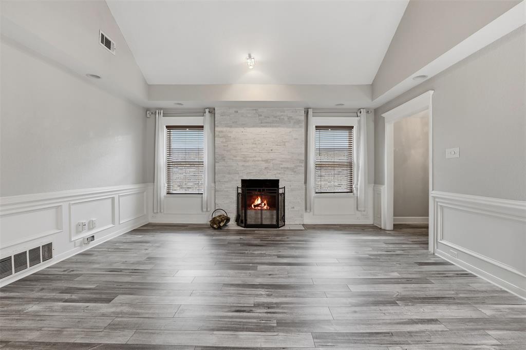 Three Oaks Add - Residential