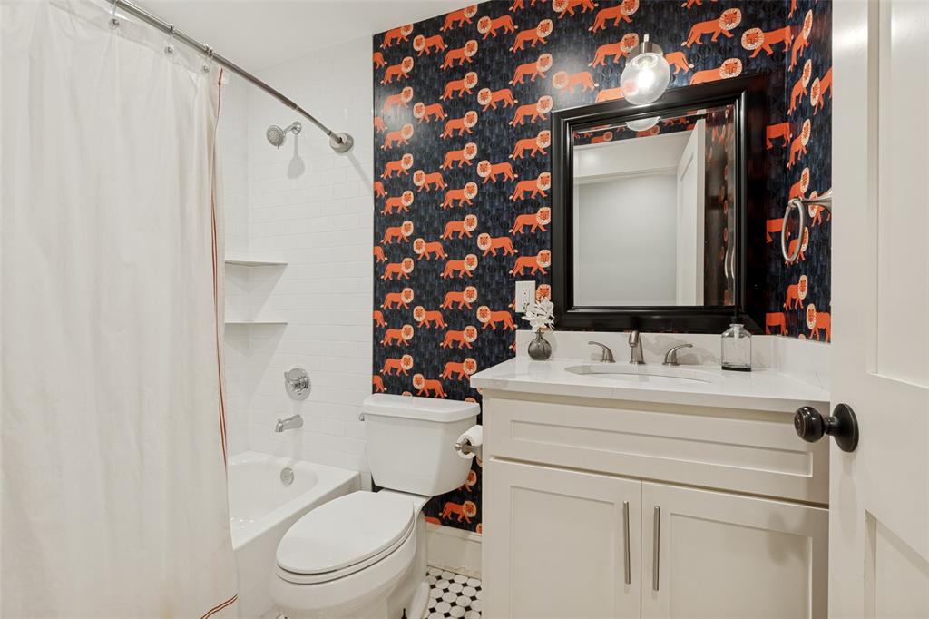 Junius Heights - Residential