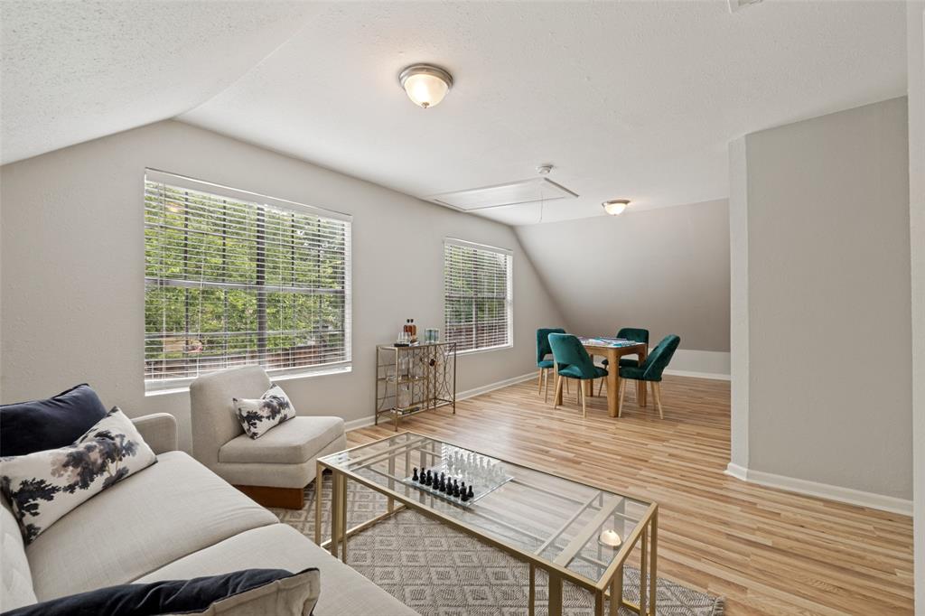 Junius Heights - Residential
