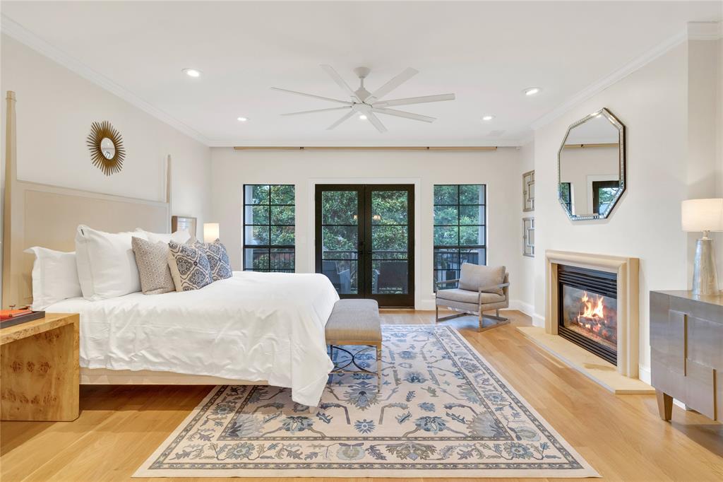 Versailles Pkwy Sacher - Residential